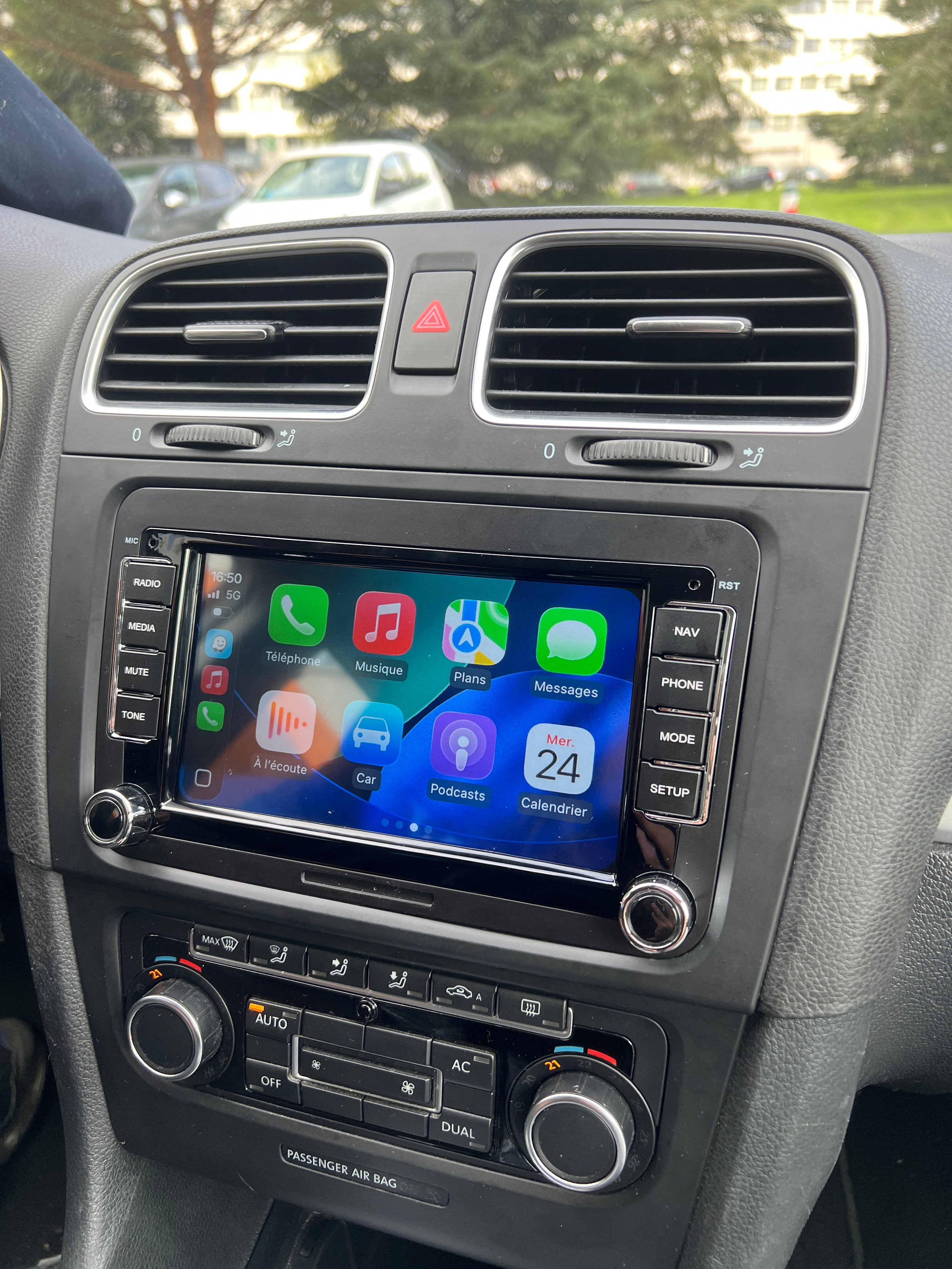 Ecran CarPlay/Android Auto Golf 5 et 6, Polo 5 et Plus